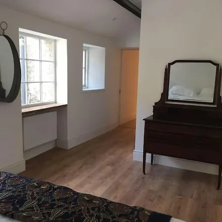 The Courtyard At Moone