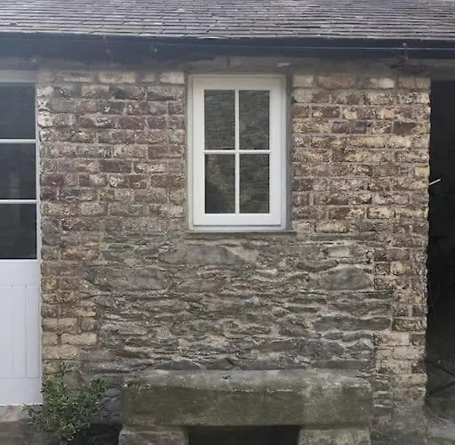 The Courtyard At Moone